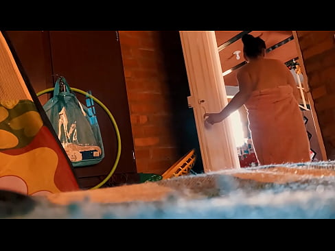 ❤️ ລຸງຂອງຂ້ອຍຕິດຕາມຂ້ອຍເຂົ້າໄປໃນອາບນ້ໍາ, ລາວ fucks ຂ້ອຍໃນຂະນະທີ່ຂ້ອຍອາບນໍ້າ. ໜັງໂປ້ ຢູ່ພວກເຮົາ ️❤