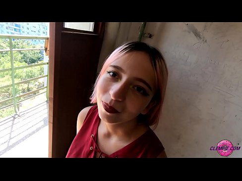 ❤️ ນັກສຶກສາ Sensual ດູດຄົນແປກຫນ້າໃນດ້ານນອກ - ສ້າງຄວາມຫມັ້ນເທິງໃບຫນ້າຂອງລາວ ໜັງໂປ້ ຢູ່ພວກເຮົາ ️❤